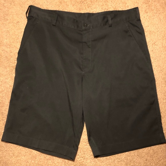 Nike Golf Dri Fit Shorts - Picture 3 of 5